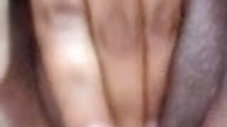 I&rsquo;m a virgin, do you wanna fuck me? DM me!