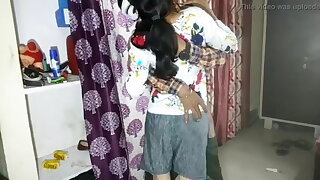 Bhen ne karwai bhai ke dost se chudai