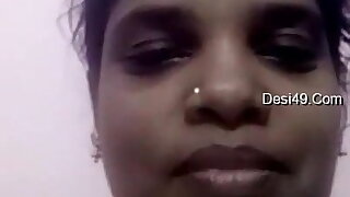 Tamil: my Chithi shows herself nude to me