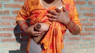 Bhabhi ko uper le jakar mari gand