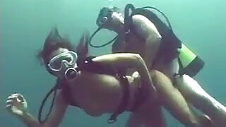 Underwater sex