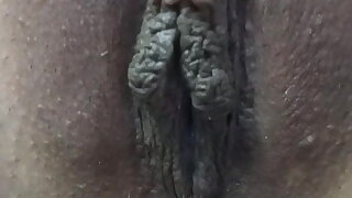 Clean hair of pussy