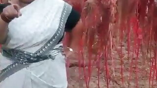 Desi fat aunty dance