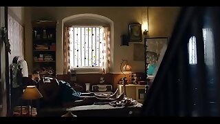 Hot actress nude boobs