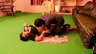 desi aunty huge boobs romance with young boy