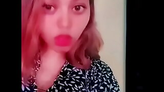 bangladeshi girl shows boobs for boyfriend