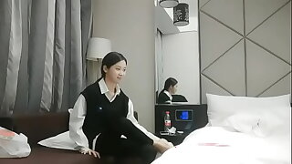 超级清纯可爱的妹子，乖乖女！好小只，拎起来爆操！