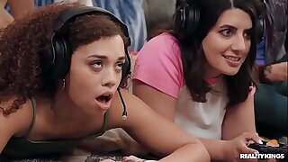 Co-op Mode Fuck for Gamer Girls / Reality Kings