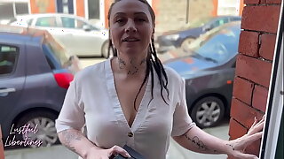 I couldn'_t resist my wife'_s cheating MILF best friend as she ate my ass and asked for my piss in her pussy