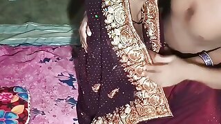 Indian hot Bhabhi sex with Boyfriend master (Hindi audio