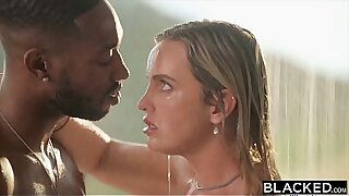 BLACKED Hot Blonde MILF Charlie Forde Can'_t Stop Cumming On His BBC